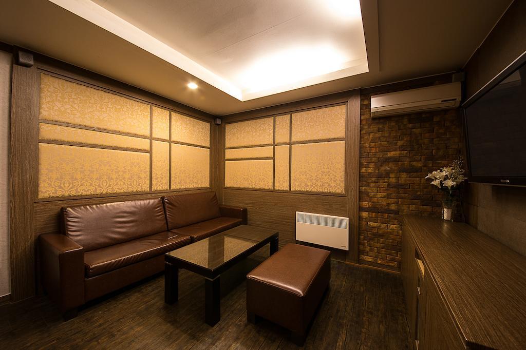 Hotel Valentine Gwangmyeong Dış mekan fotoğraf