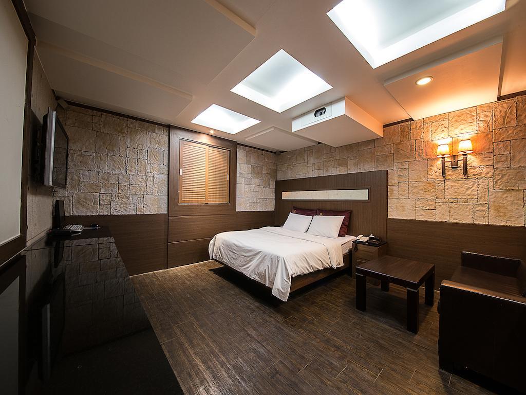 Hotel Valentine Gwangmyeong Oda fotoğraf